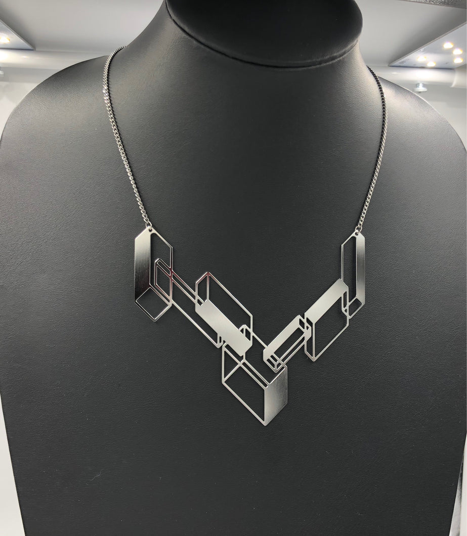 #5 necklace steel